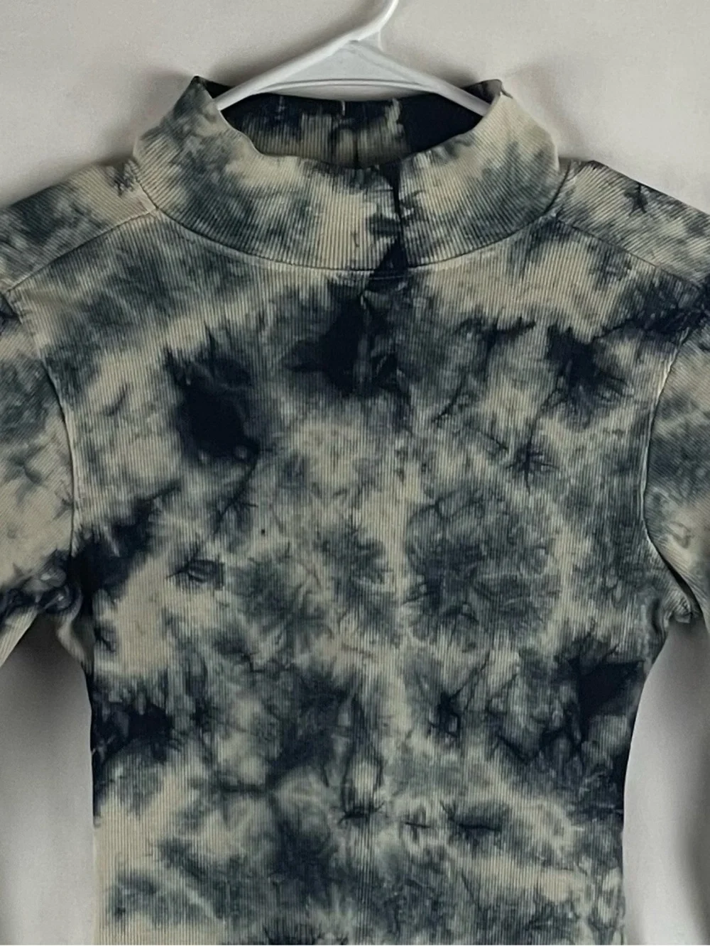 EGO navy white